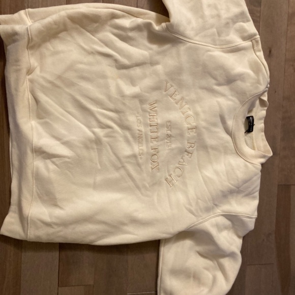 Matching white fox set in yellow new - Picture 2 of 5